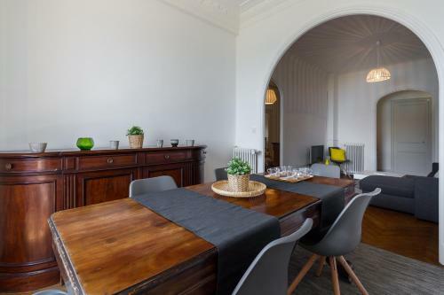 Beautiful Apartment By The Sea Front