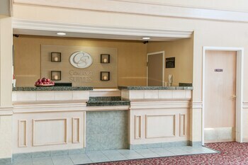 Hotel Comfort Suites Marion
