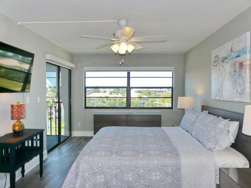 Apartamento Anglers Cove D-508