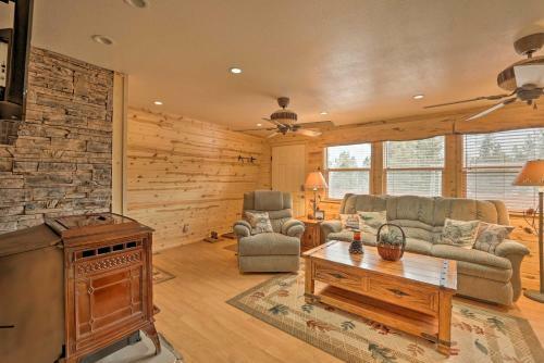 Duck Creek Village Cabin Ski, Hike And Fish!