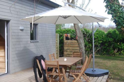 Le 327 East Lodge La Torche