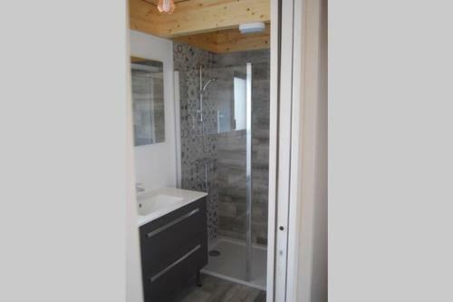 Le 327 East Lodge La Torche