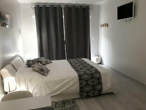 Hostal Chambre D'h�tes Du Pin