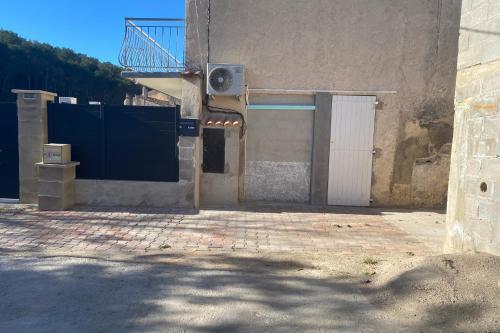 Apartamento Splendid Studio With AC And Terrace - Dodo Et Tartine
