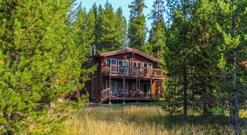 Hotel Timbers At Island Park