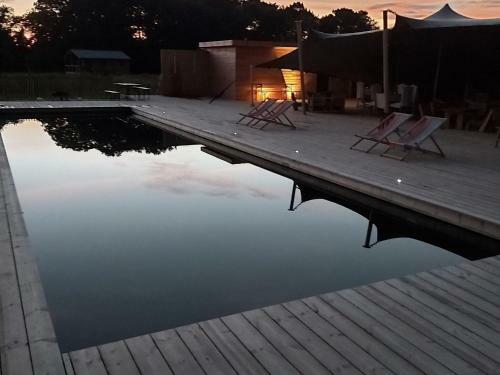 Ravishing Bungalow In Ploemel With Shared Sauna