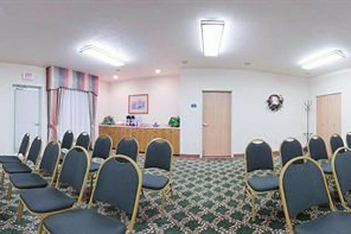 Holiday Inn Express Hotel & Suites Idaho Falls