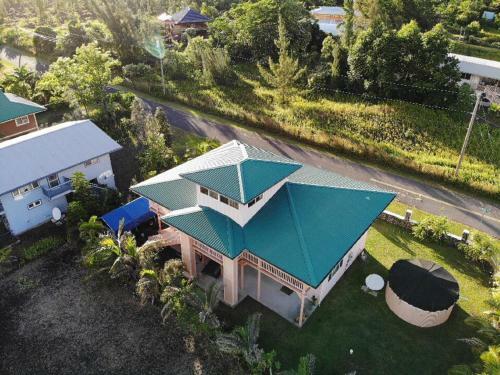 Coconut Palms Three Bedroom House By Kehena Beach
