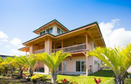 Coconut Palms Three Bedroom House By Kehena Beach