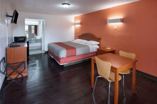 Motel Regency Inn - Montgomery