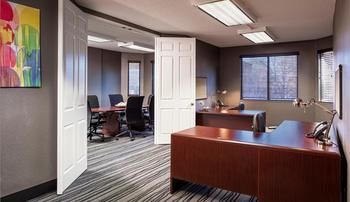 Hotel Sheraton Suites Wilmington Downtown