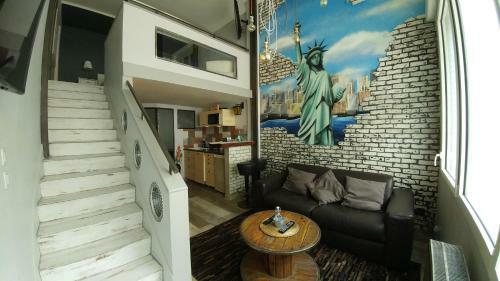Apartamento Joli Loft En Duplex , Art D�co , 2 Pieces ,centre Rouen