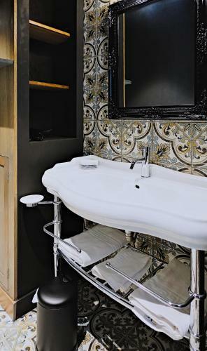 Hostal A Villa Di Rutali