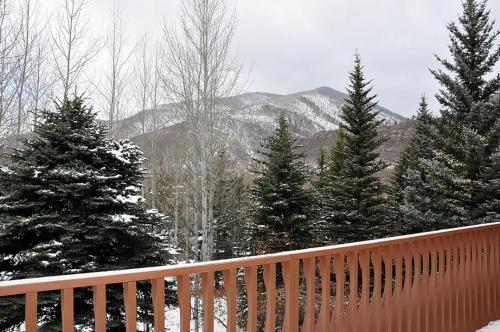 Cascade Residences By Gore Creek Properties