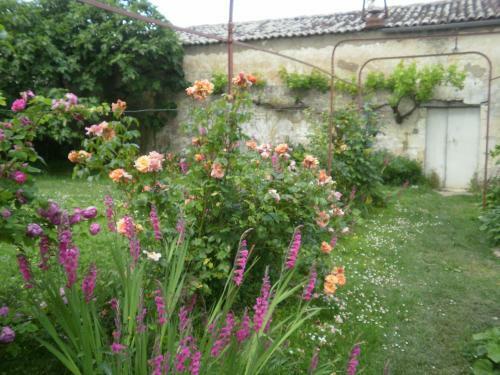 Hostal Domaine De Berthegille