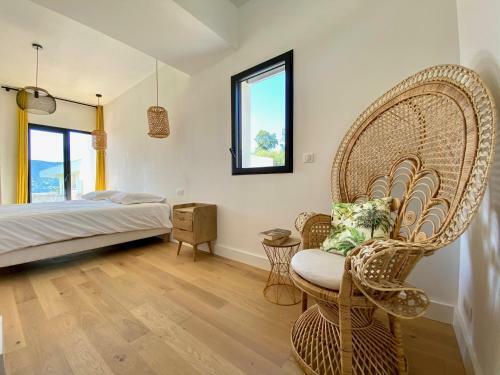 Villa De Standing Avec Magnifique Vue Mer, Sagone