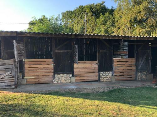 Gite Aux Bonheurs Des �nes