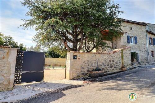 Le G�te Des Mon�des