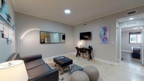 Euro Suites Hotel Miami Doral