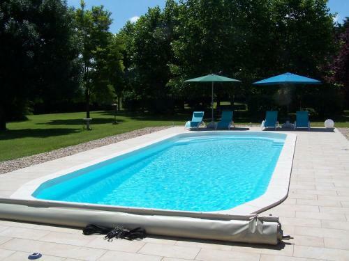 Hostal Chez Jousseaume Chambre D'h�tes Et Gites
