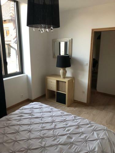 Hostal Chambres Au Ch�teau Du Mouillat