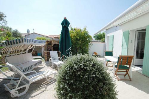 Villa Individuelle De Plain Pied Avec Agr�able Jardin