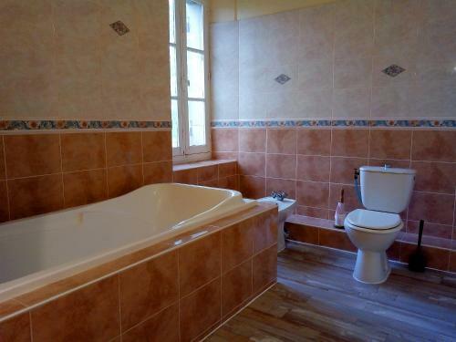Bed & Breakfast Chateau Des Mautors