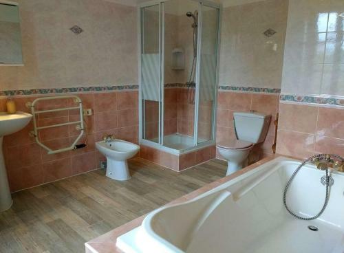 Bed & Breakfast Chateau Des Mautors