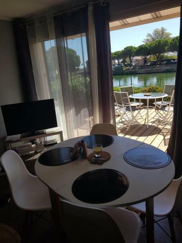 Apartamentos Marina Village