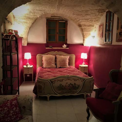 Bed & Breakfast La Vo�te De Lapparan