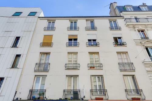 Budget Apart Near Paris