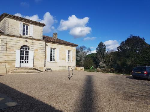 Hostal Domaine Du Chauvet