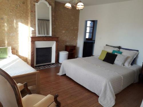 Hostal Le Perche C�ronnais