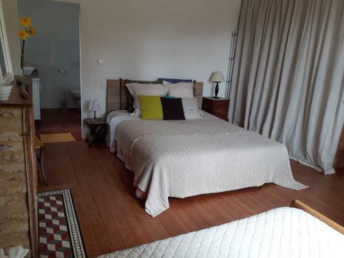 Hostal Le Perche C�ronnais