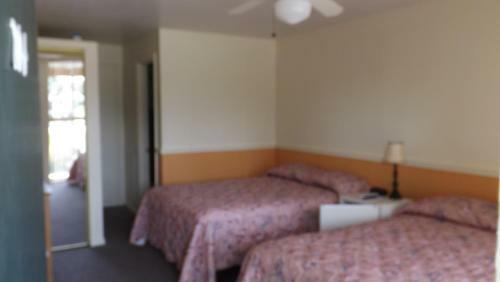 Motel Twin Lakes Inn