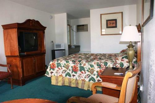 Motel Hwy Express Inn And Suites