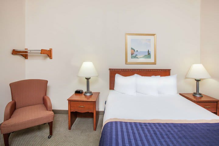 Baymont Inn & Suites Hot Springs