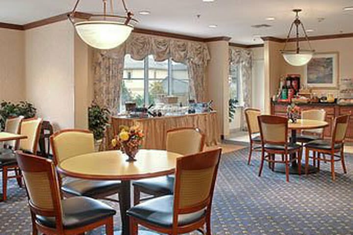 Baymont Inn & Suites Hot Springs