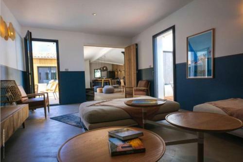 Villa Terracotta -230m2, Piscine Chauff�e, Jardin