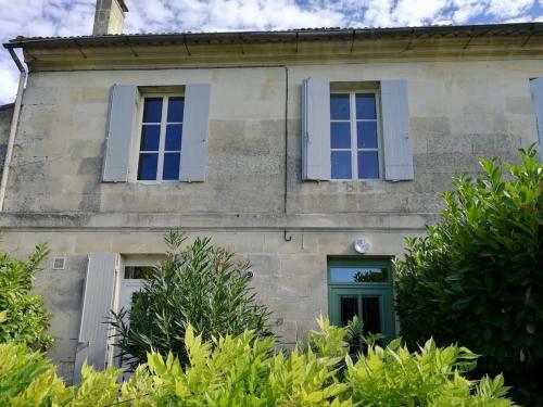 Clos De L'�cureuil - Maison De Charme Situation Id�ale Saint-emilion