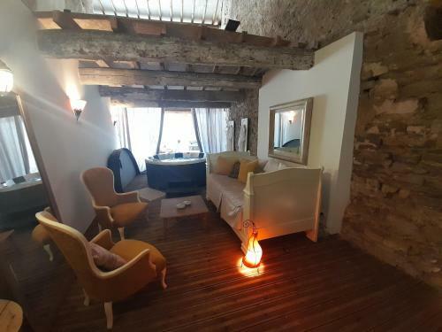 Le G�te De Sainte Vali�re Piscine Et Spa