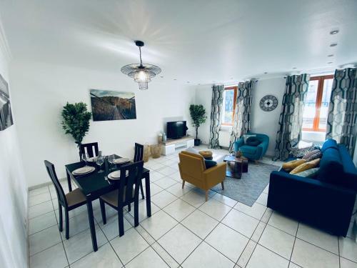 Apartamento 2 Chambres-tr�s Calme-parking-confort