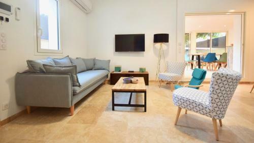 Charmante Maison Centre-ville Sainte-maxime, Plages � 2 Pas