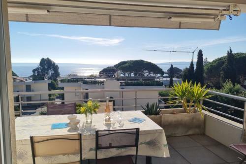 Apartamento Apt With Pool - Magnificent Sea View 80m To Beach