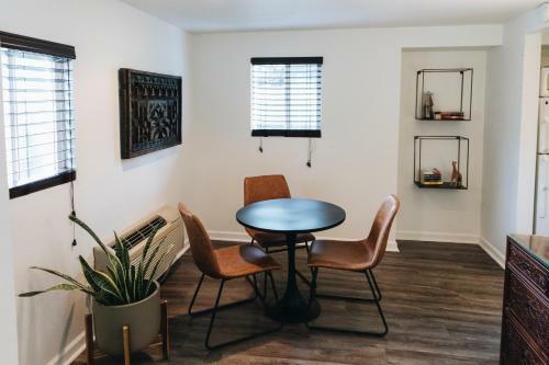 Sonoma's Best Guest Cottages