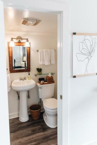 Sonoma's Best Guest Cottages
