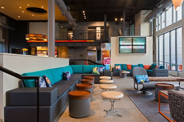 Hotel Aloft Birmingham Soho Square