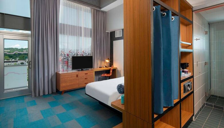 Hotel Aloft Birmingham Soho Square