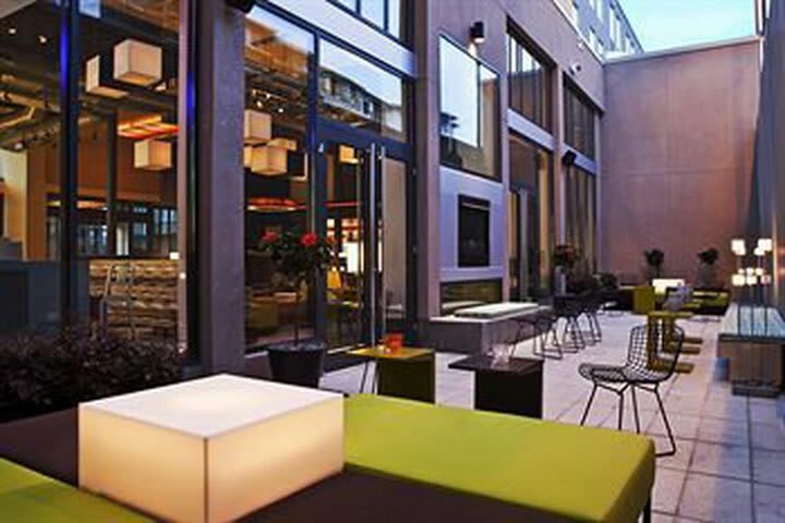 Hotel Aloft Birmingham Soho Square