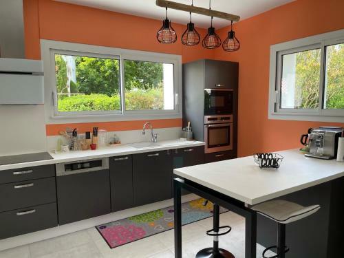 Villa Maison Vue Mer � 100m De La Plage Acc�s Direct